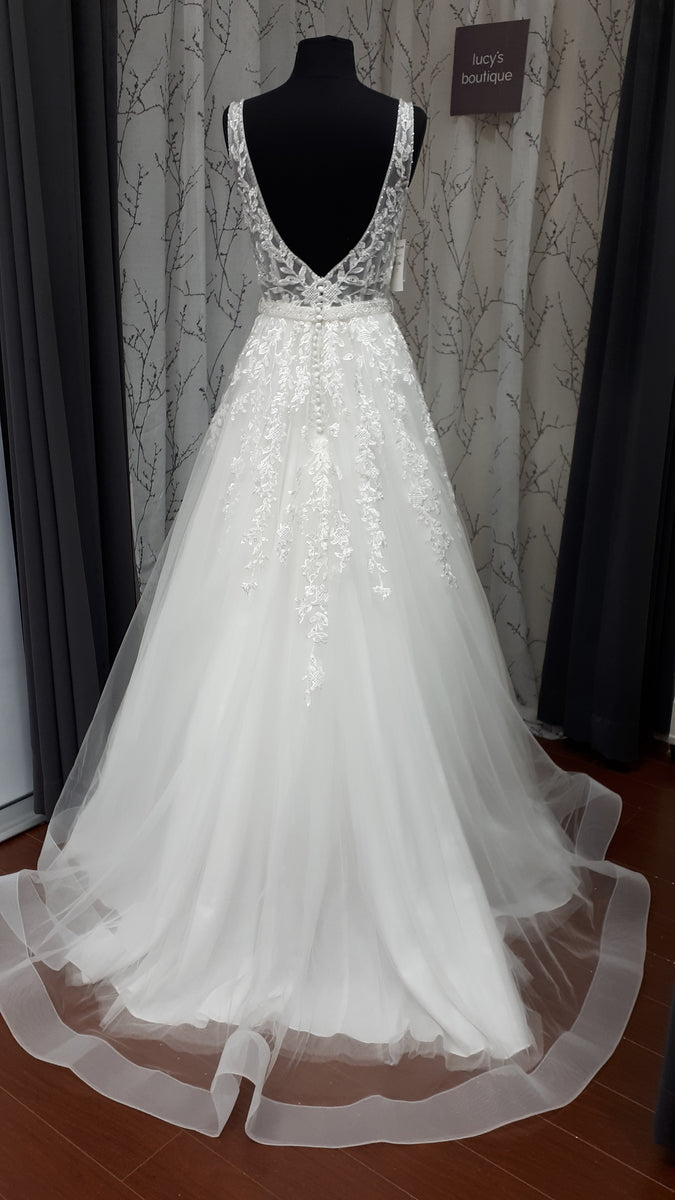 Wedding dress Lucy s Boutique Oakville